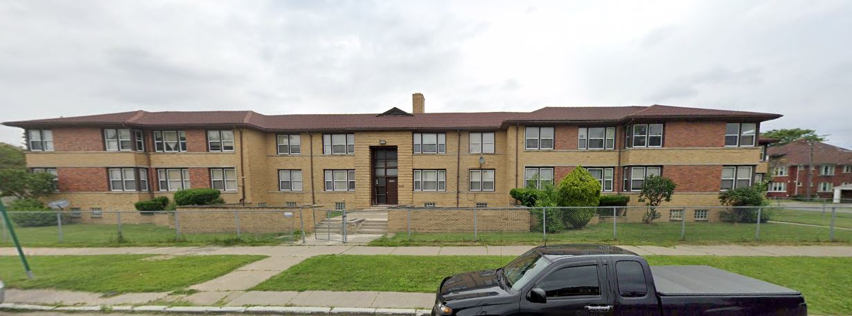 13600 La Salle